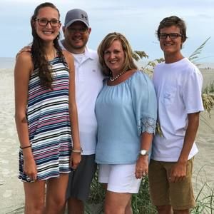 Meet your Posher, Toni